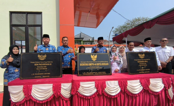Peresmian 3 Gedung Oleh Wali Kota Bekasi